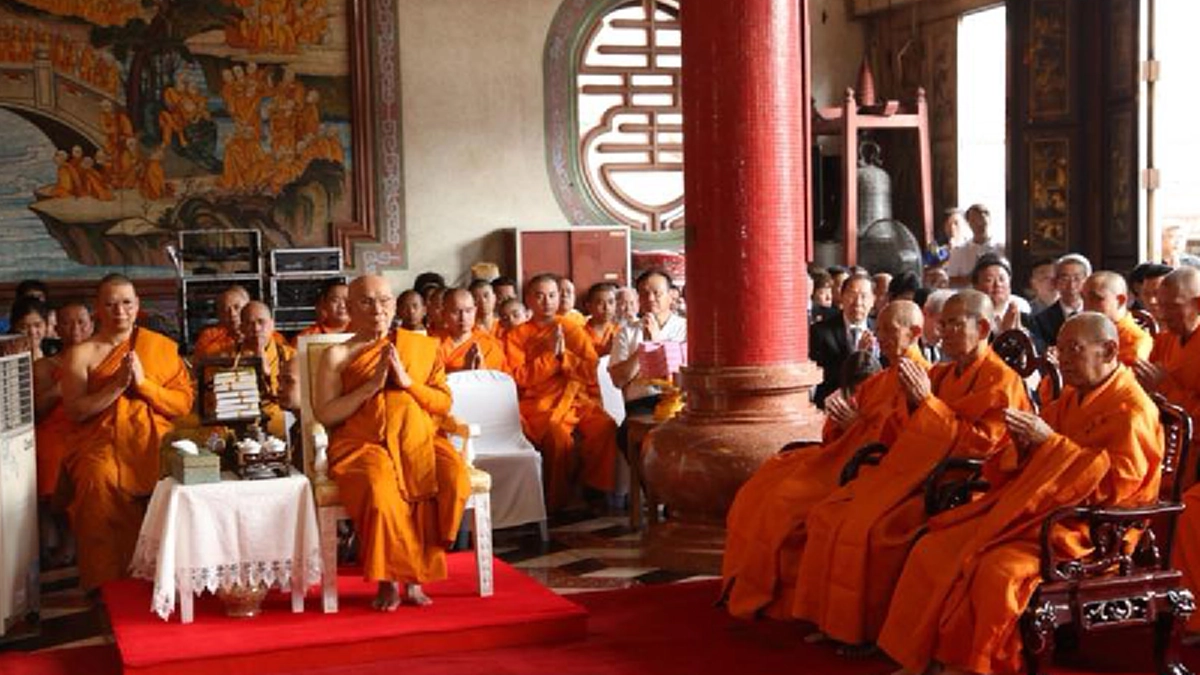 ๓๑ ปีวันมรณภาพ พระอาจารย์โพธิ์แจ้ง พระอาจารย์ใหญ่คณะสงฆ์จีน ละสังขารแล้วไม่เน่า สมเด็จพระสังฆราชฯ ทรงเสด็จร่วมบำเพ็ญกุศลทักษิณาประทาน