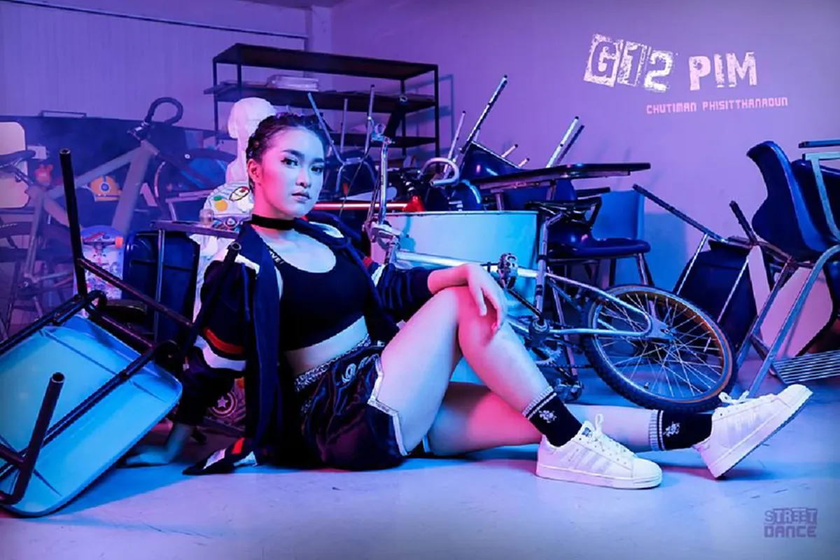 ถึงกับน้ำตาคลอ!!! เมื่อ "ผู้เข้าประกวดดาวมหาลัยชือดัง" ตอบคำถาม "คุณคิดว่าคุณจะทำความดีอะไร เพื่อในหลวง ร.9" ฟังแล้วทำคนไทยจุกในอก! (มีคลิป)