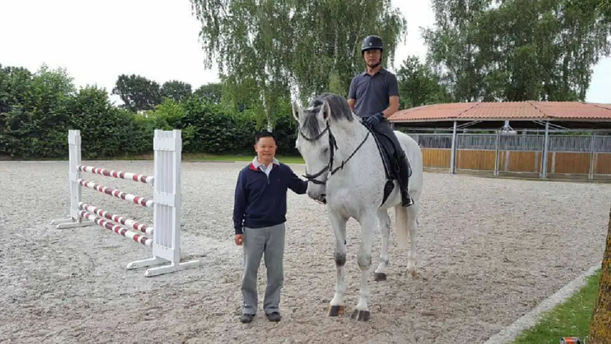 เปิดประวัติสุภาพบุรุษอาชาไนย "พ.อ.วิทัย ลายถมยา"ผู้อยู่เบื้องหลังเหรียญเงิน ซีเกมส์ครั้งที่ 29 ในการแข่งขันกีฬาขี่ม้าประเภทศิลปะการบังคับม้า