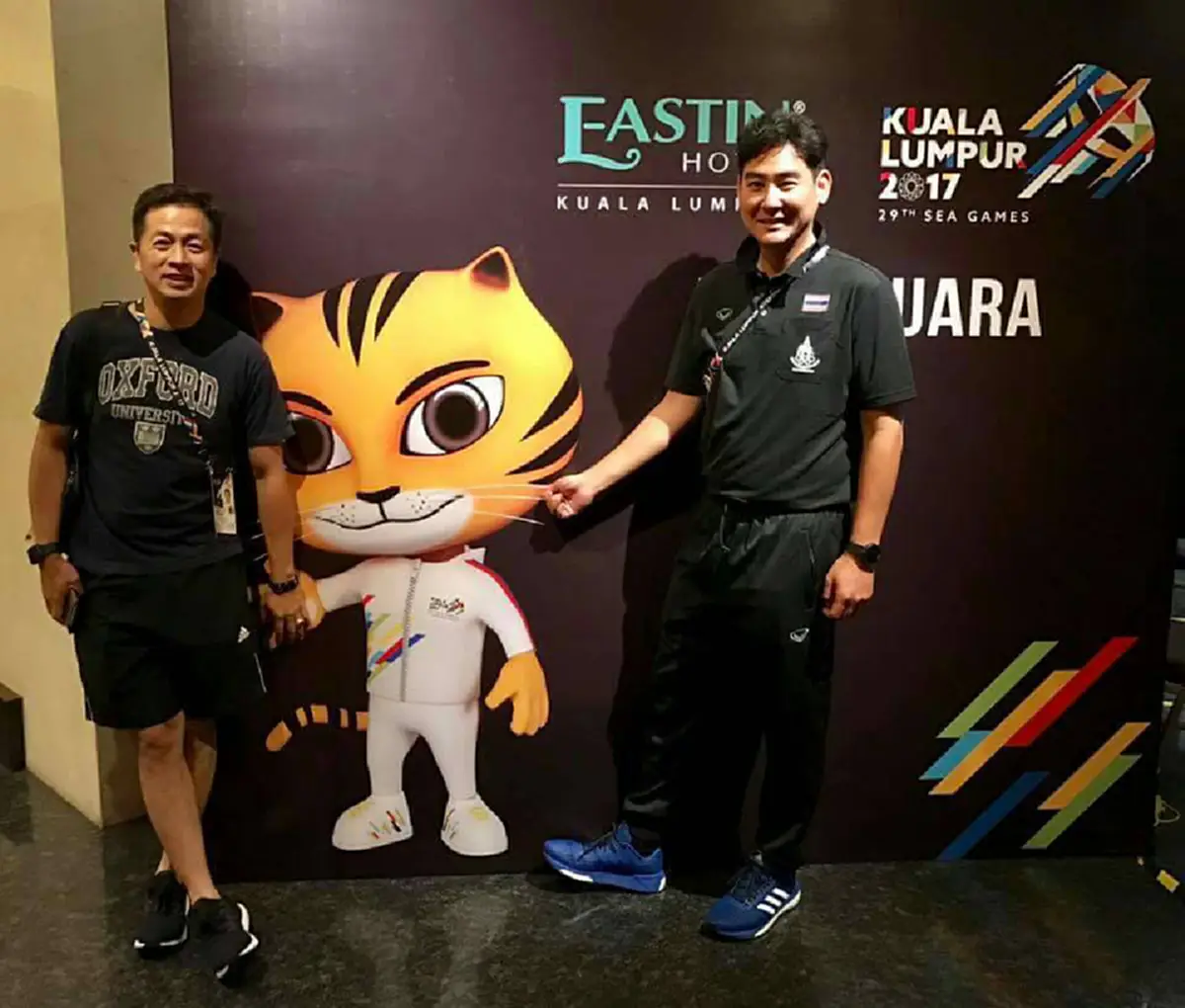 เปิดประวัติสุภาพบุรุษอาชาไนย "พ.อ.วิทัย ลายถมยา"ผู้อยู่เบื้องหลังเหรียญเงิน ซีเกมส์ครั้งที่ 29 ในการแข่งขันกีฬาขี่ม้าประเภทศิลปะการบังคับม้า