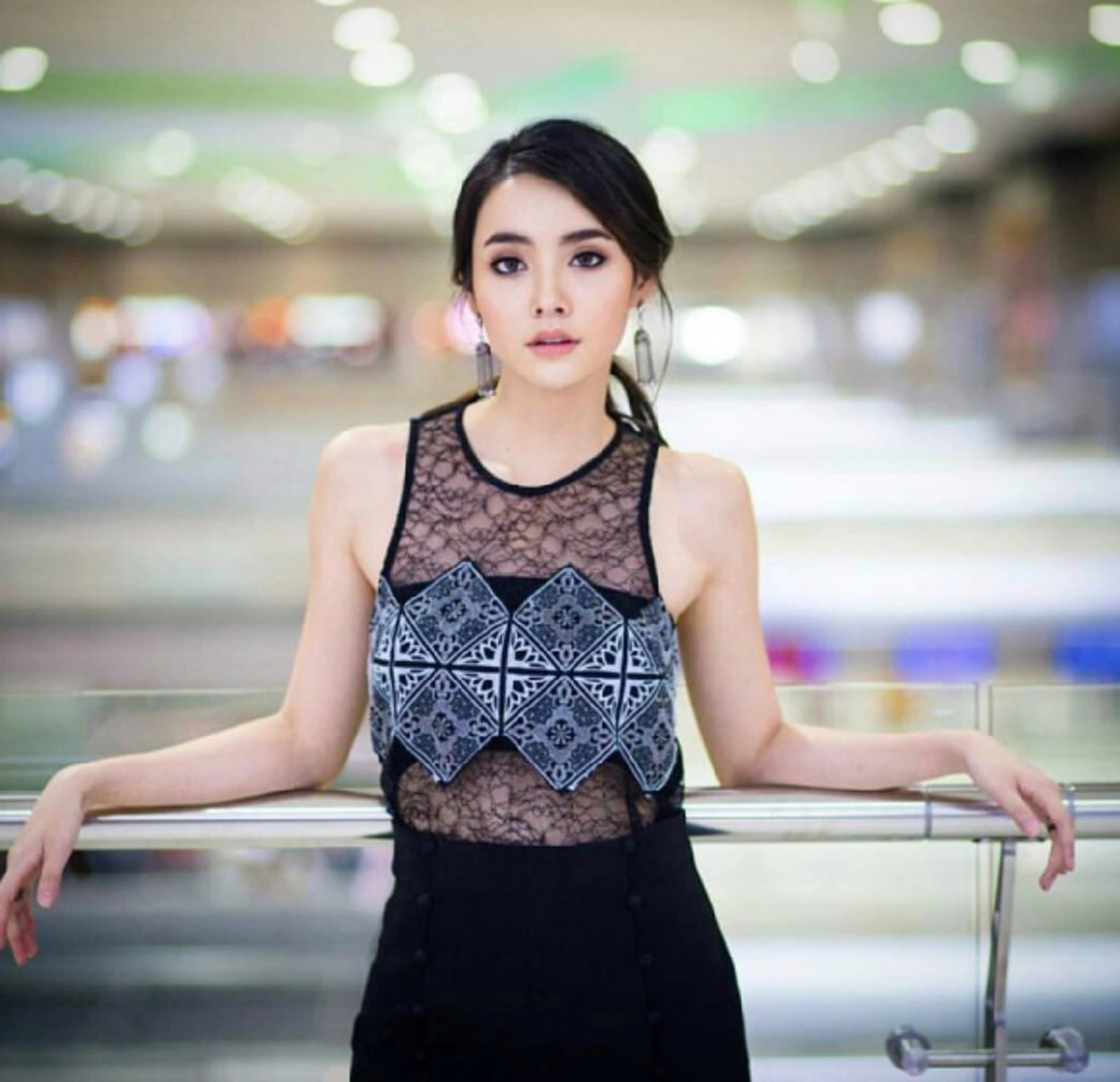 ใช่คนนี้หรือเปล่า!! นางเอกแถวหน้าช่อง7 "มุกดา นรินทร์รักษ์" ที่จะมาแทนที่ "ใหม่ ดาวิกา" ??