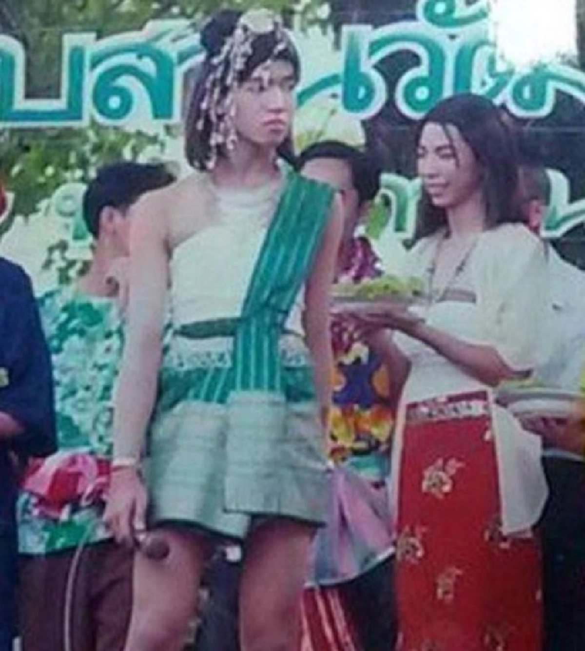 ***ขยี้ตาเป็น 100 รอบ !! เปิดเผยหน้าสด "มาดามมด" ไร้เมคอัพ-ขนตากันสาด เชื่อว่าน้อยคนจะเคยเห็น บอกเลยว่าแทบไม่อยากจะเชื่อ !!