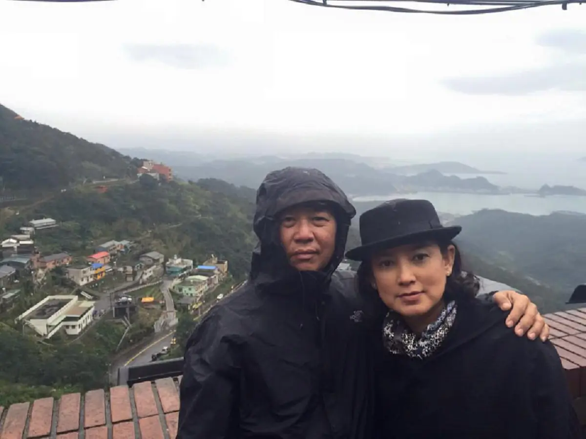 *ส่องภาพปัจจุบัน!!! ภรรยาและลูกชายคนเดียว ของ "อ.เฉลิมชัย" ศิลปินแห่งชาติ!!! (ชมคลิป)