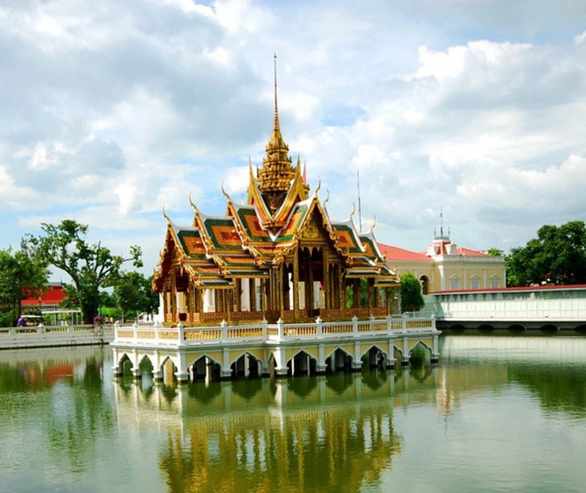 น้ำพระทัยพระพุทธเจ้าหลวง!! สู่.."พระที่นั่งไอศวรรย์ทิพยอาสน์" ผลงานชิ้นเอกแห่งกรุงรัตนโกสินทร์ ที่ได้รับเกียรติให้สร้างจำลองแสดงที่ต่างแดน!!