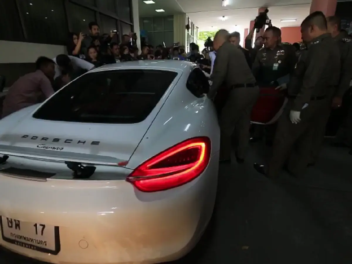 กวาดล้างให้สิ้นซาก! ทลายแก๊งซุปเปอร์คาร์ ขับรถหรูส่งยาเสพติดค่าหลายร้อยล้าน