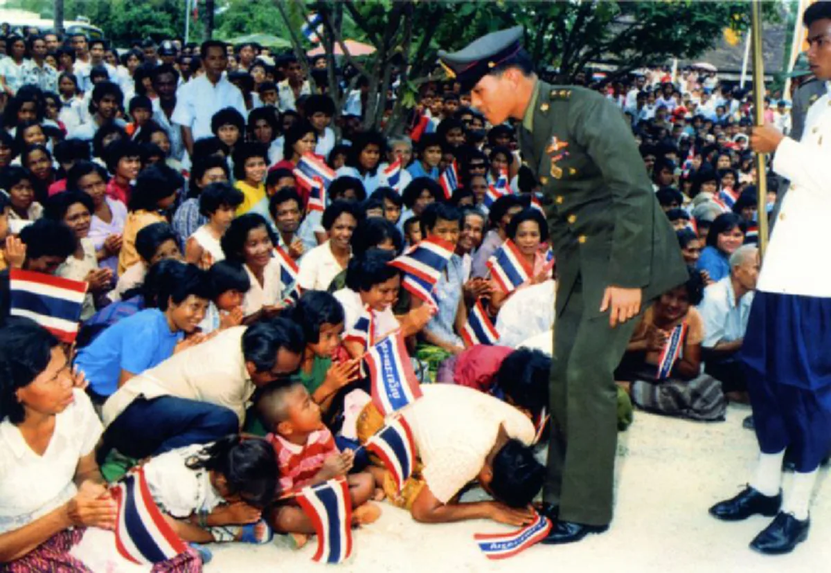 พระราชประวัติ ในหลวงรัชกาลที่ ๑๐ สมเด็จพระเจ้าอยู่หัวมหาวชิราลงกรณ บดินทรเทพยวรางกูร  #ขอพระองค์ทรงพระเจริญ