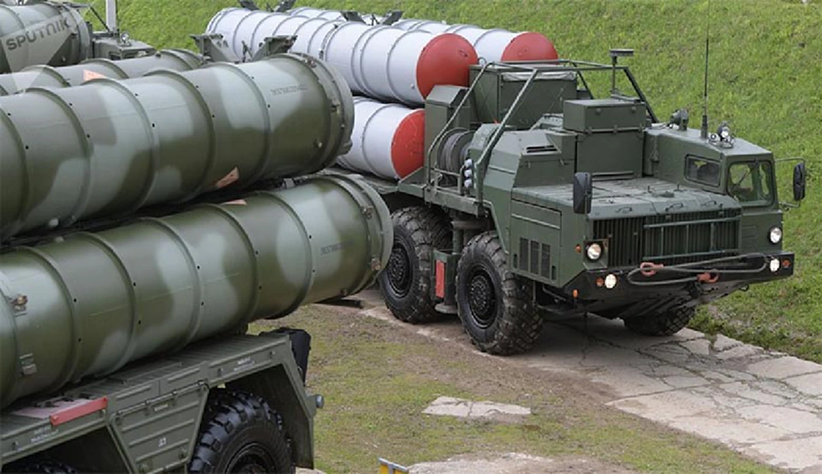 ตุรกี ตกลง ซื้อ ระบบป้องกันภัยทางอากาศ S-400 จากรัสเซีย ถือเป็นประเทศแรกจาก นาโต ที่เปลี่ยนใจมาใช้ระบบป้องกันภัยจากค่ายรัสเซีย