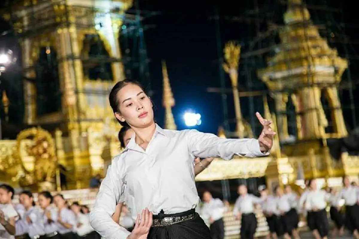 เปิดภาพชุดสุดพิเศษการซ้อมมหรสพงานพระราชพิธีถวายพระเพลิงพระบรมศพ ในหลวงรัชกาลที่ 9 (มีคลิป)
