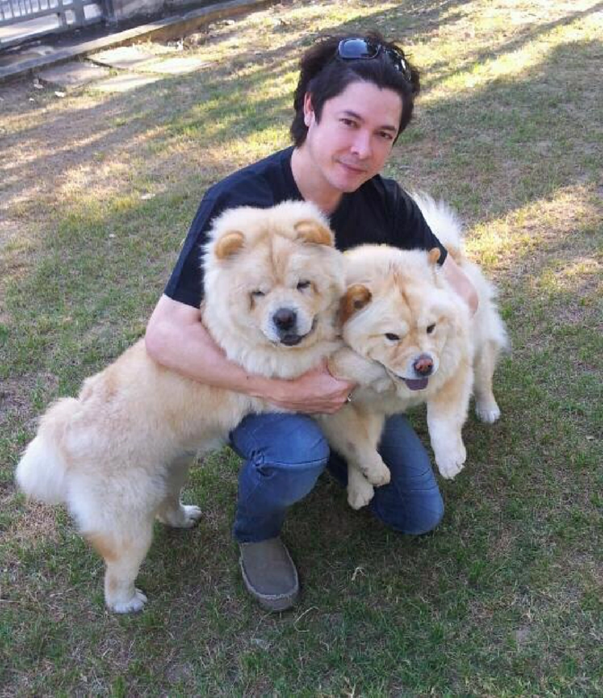 หล่ออมตะ !! ล่าสุด เจ้าชายแห่งวงการเพลงลูกทุ่ง "ก๊อท จักรพันธ์" คืนวงการแล้วในวัย 50 ปี แต่หน้ายังเด็ก ราวกับถูกสต๊าฟไว้ ทำเอา"แฟนคลับ"ขยี้ต