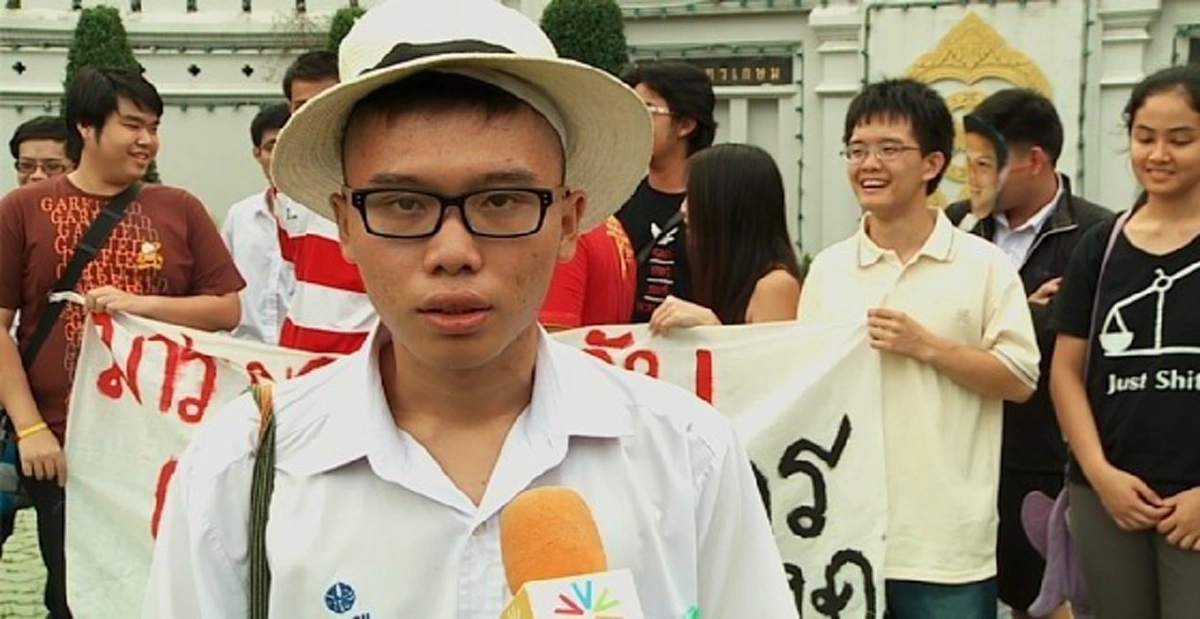 โถๆๆ..พวกปากดี!! ที่แท้ "เนติวิทย์" หูตาแหกทำเรื่องขอผ่อนผันเกณฑ์ทหารล่วงหน้า ผบ.หน่วยบัญชาการรักษาดินแดนลั่นชายไทยฝ่าฝืนมีโทษจำคุก!?!