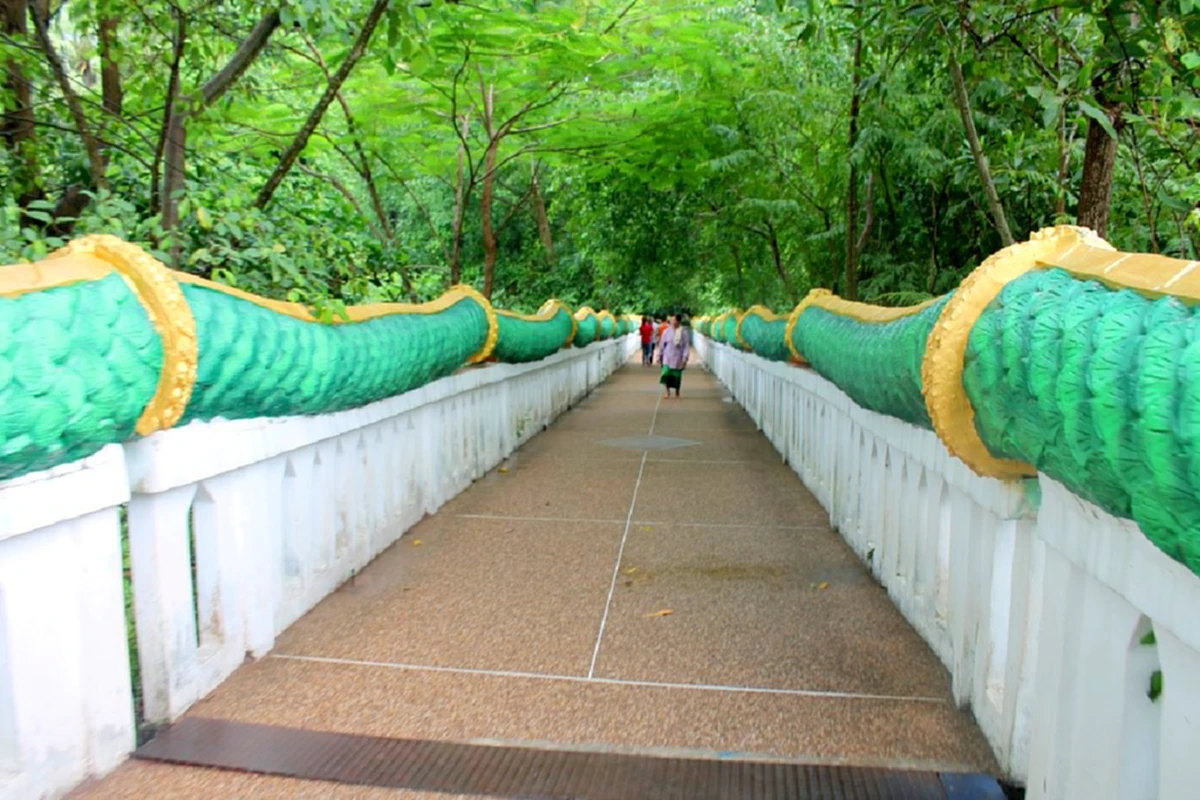 คำชะโนด