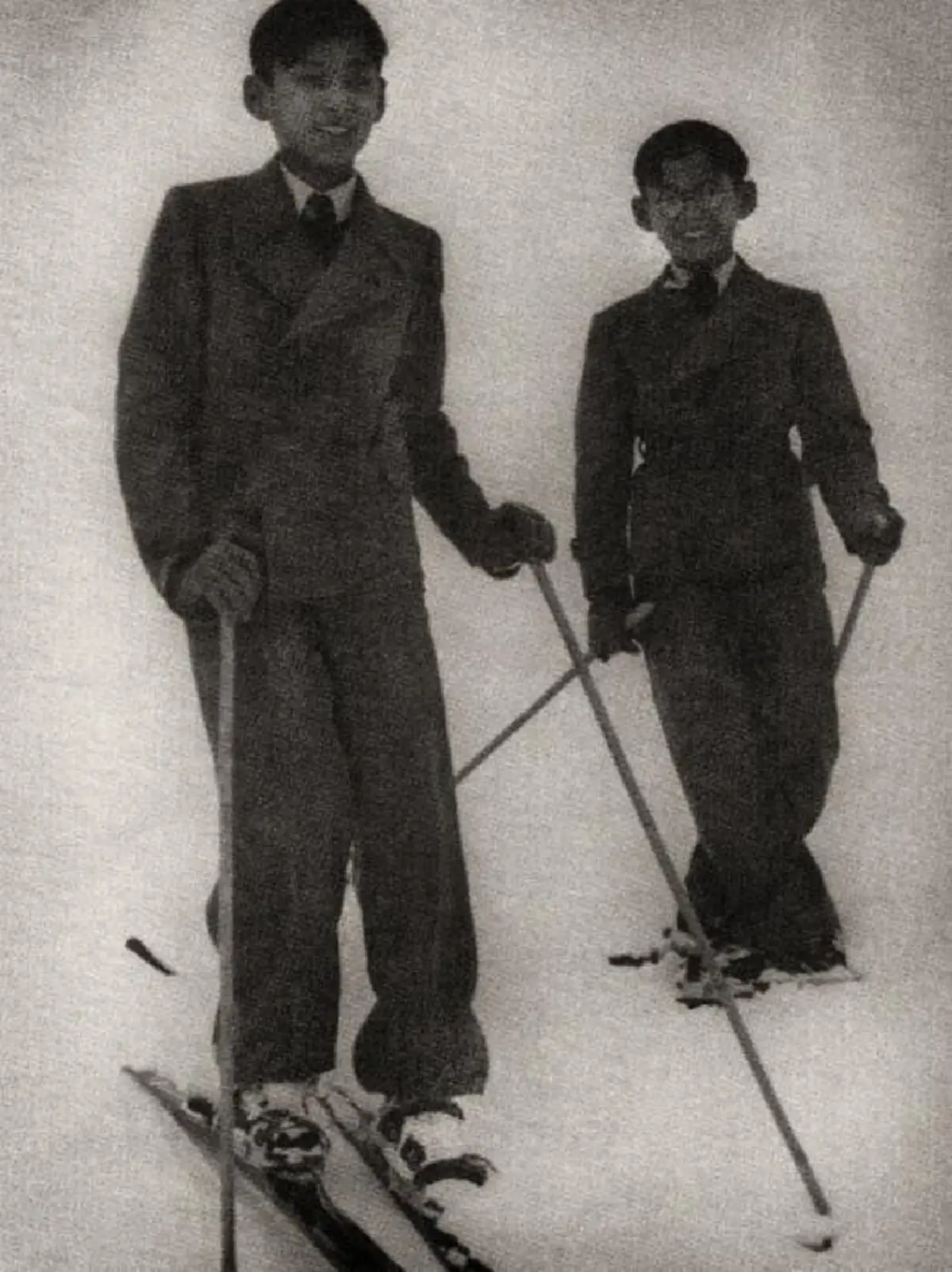 น้อยคนนักที่จะรู้!! พระนามแรกประสูติ ของ "ในหลวงรัชกาลที่ 9" และความเป็นมาแต่ละพระนาม