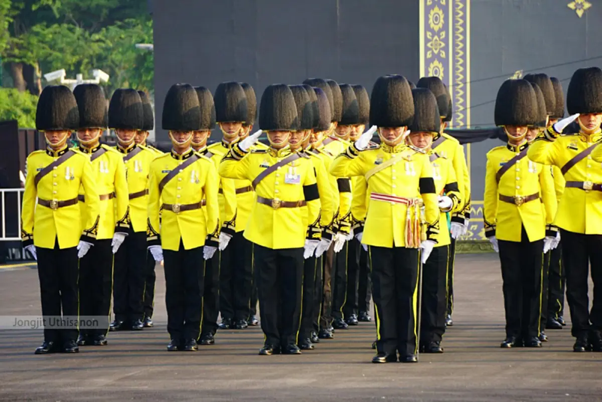 ธ สถิตในดวงใจตราบนิจนิรันดร์  ภาพแห่งความทรงจำของคนไทยทุกคน (คลิปและภาพชุด)