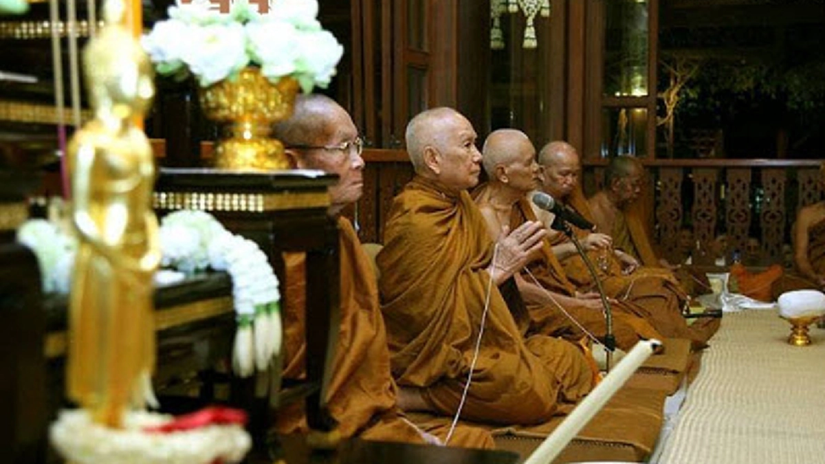 "ท่านจะไปไหน เป็นพระนั่งมอเตอร์ไซด์ไม่เหมาะ เดี๋ยวเกิดอุบัติเหตุ" เพราะสมเด็จพระสังฆราช เป็นพระสมถะ ไม่มีรถส่วนตัวจึงมีเหตุการณ์นี้!!!