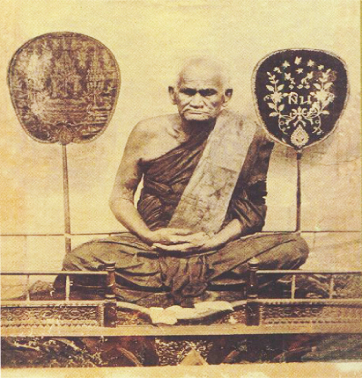 ที่สุดแห่งความอัศจรรย์ !!! "รวม ๔ สิ่งศักดิ์สิทธิ์" ที่อยู่ในวัดบางคลาน ของ "หลวงพ่อเงิน" !!! ลูกศิษย์ถือเป็นสิ่งดูต่างหน้าหลวงพ่อ !!!