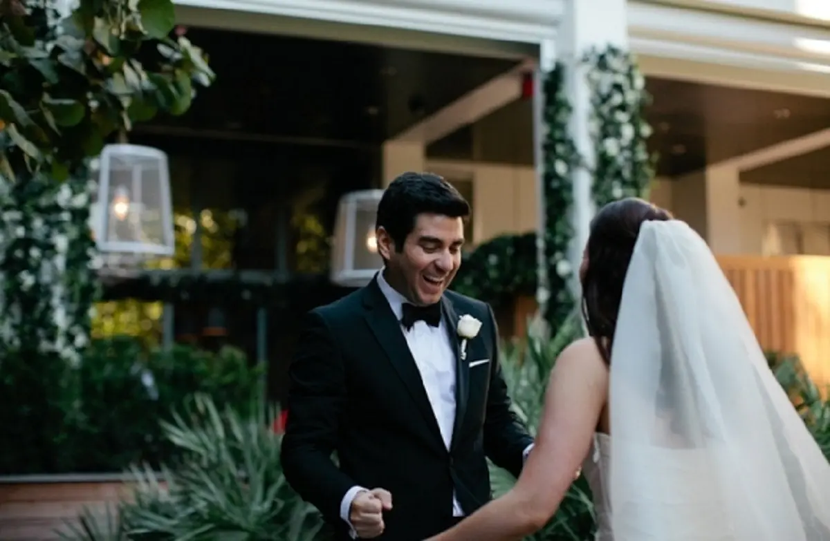 **น้ำตาลูกผู้ชาย !!! รวม 24 ภาพความประทับใจ หลัง "เจ้าบ่าว" ได้ยลโฉม "เจ้าสาว" เป็นครั้งแรกก่อนเริ่มพิธีวิวาห์ ! (ภาพ)