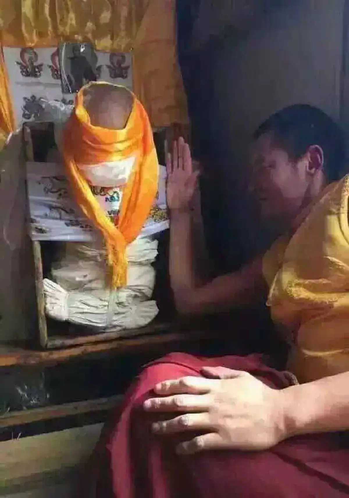 อัศจรรย์วินาทีบรรลุธรรม! พระอริยะ ร่างหดเล็กลงเรื่อยๆ จนกลายเป็นแสงรุ้ง แสดงปรากฏการณ์เหนือธรรมชาติ หลังจากการฝึกจิตขั้นสูง!!