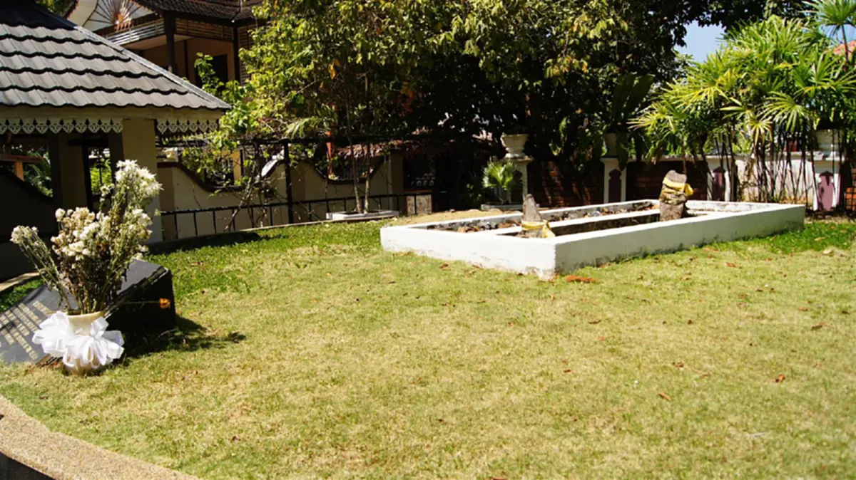 มนต์ขลังยังคงอยู่!!  นี่แหละคือตำหนัก "พระนางมัสสุหรี" บนเกาะลังกาวี  ของจริง ที่หลายคนไม่เคยเห็น !!