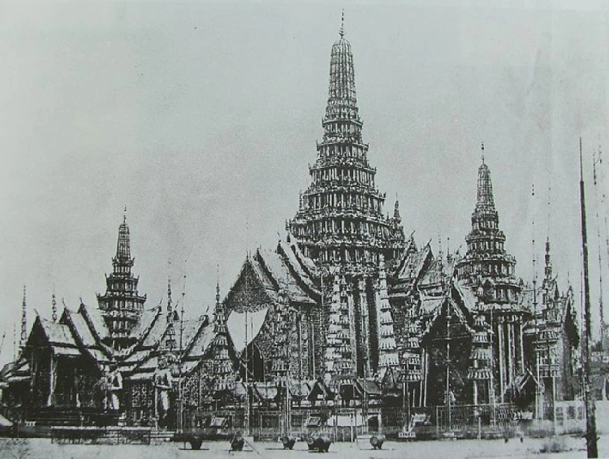 น้อมรำลึกในพระมหากรุณาธิคุณ!! ๑๘ ตุลาคม วันคล้ายวันพระราชสมภพ "พระบาทสมเด็จพระจอมเกล้าเจ้าอยู่หัว" พระบิดาแห่งโหราศาสตร์ไทย #วันนี้ในอดีต