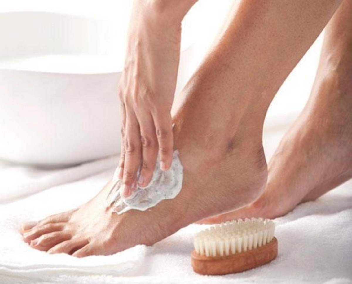 รู้ไว้จะทำให้เรามั่นใจมากขึ้น 10 วิธี กำจัดกลิ่นเท้าเหม็น!!! รับรองหายแน่นอน