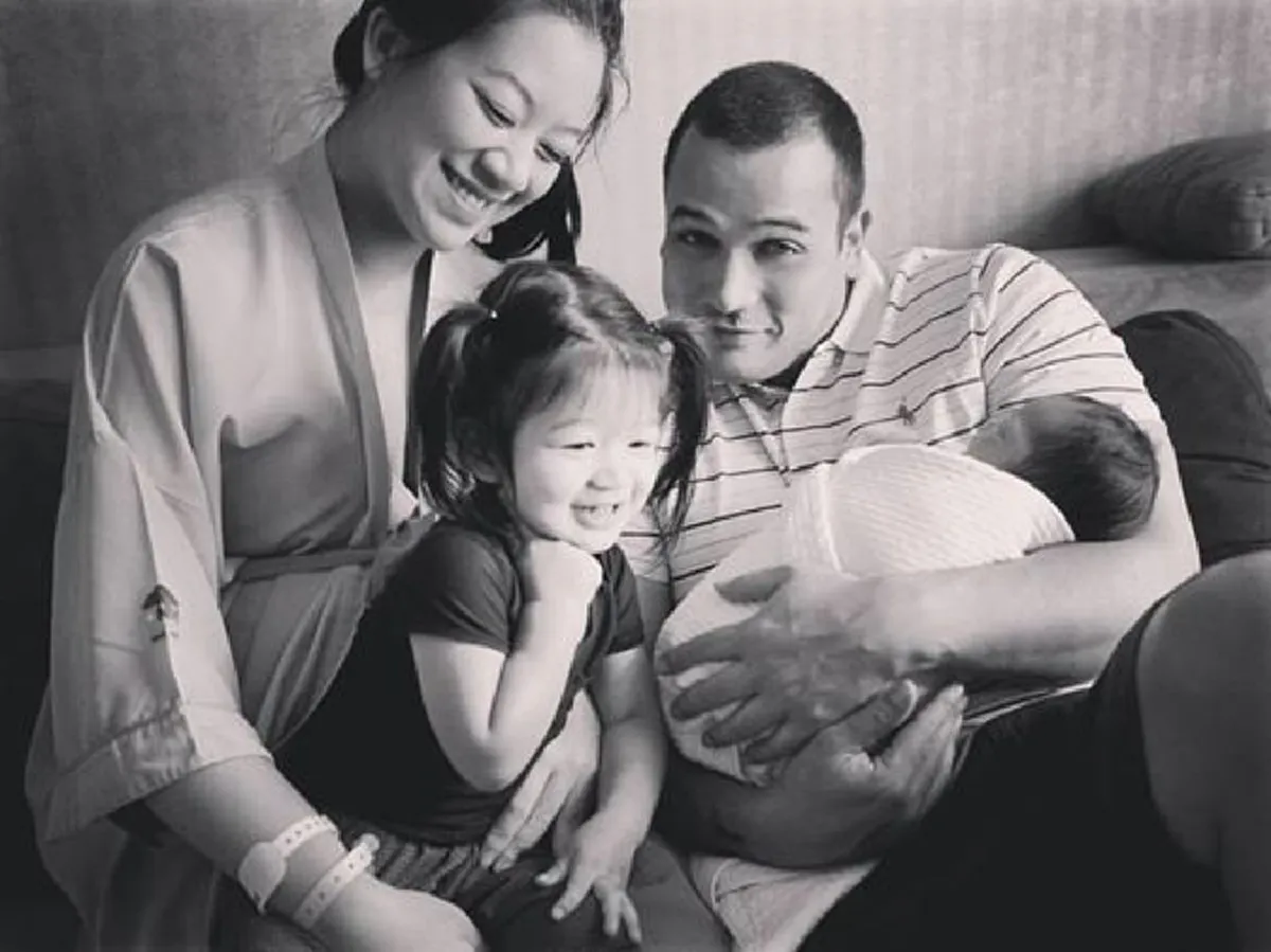 **คนทั้งประเทศยังไม่ลืม ?? เปิดภาพ 8 พระเอกชื่อดัง "หันหลังให้วงการ" อย่างถาวร ! แต่แฟนคลับยังคับคั่งเหมือนเช่นเคย ! (ภาพ)