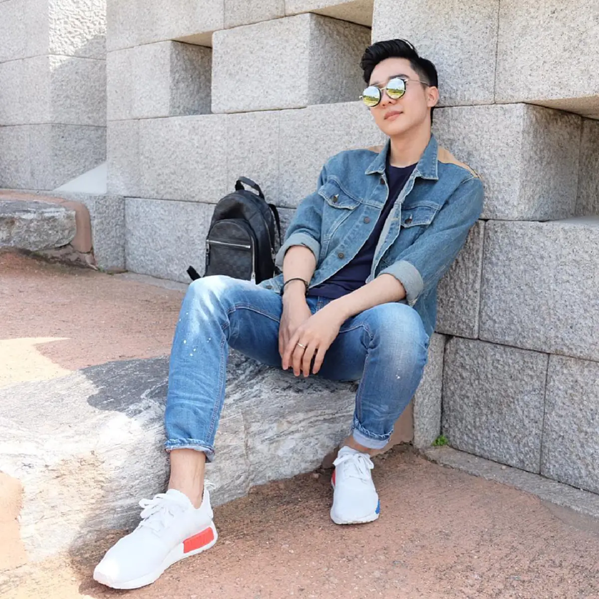 รักพี่เสียดายน้อง !! "สจ๊วตหนุ่ม" สายการบินดัง ที่จริงเป็นพี่ชายแท้ๆของนักเตะแข้งทอง "เมสซี่เจ" !! งานนี้สาวๆแห่กรี๊ดเครื่องบินแทบแตก ?(ภาพ)