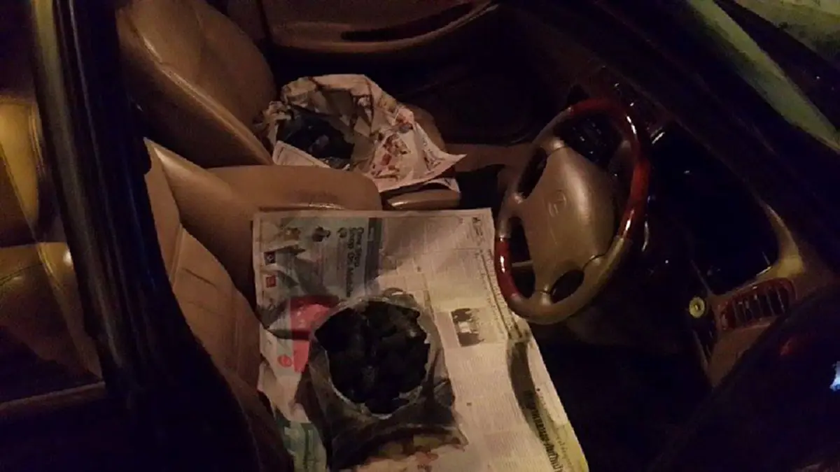 รู้แบบนี้ทำนานแล้ว!! วิธีแก้ปัญหา "แอร์รถยนต์เหม็นอับ" ได้ง่ายๆ ไม่ต้องจ้างช่าง ประหยัดเงิน แต่รับรองได้ผลชัวร์!?