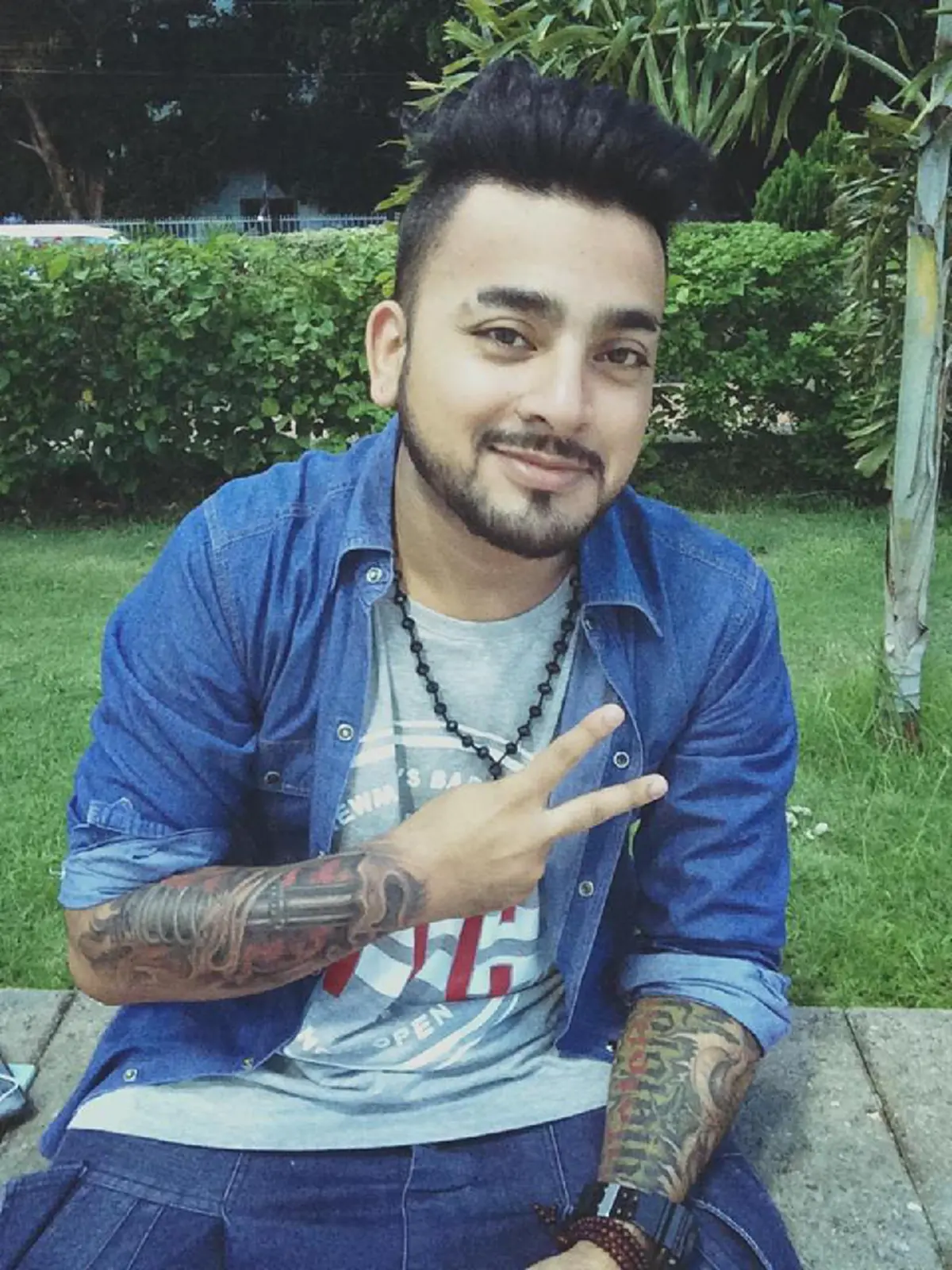 ไม่เนียนก็ต้องแฉ !!! "น้าแมน" ตอกกลับ "บังแจ็ค" ตัดต่อภาพไม่เนียบ รอบนี้มาพร้อมฉายา "เห็บหมาโฟโต้ชอป" ทำเอาอาบังจ๋าหน้าแหกกันเลยทีเดียว...!