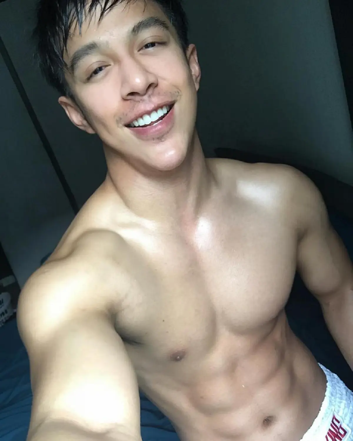 #ฮือฮาทั้งโซเชียล!! เปิดวาร์ป "คุณหมอสุดหล่อ" อวดหุ่นล่ำๆ น่ากินฟินสุดๆ งานดีเป๊ะเวอร์ ขยี้ตาแทบพัง !! (ชมภาพ)