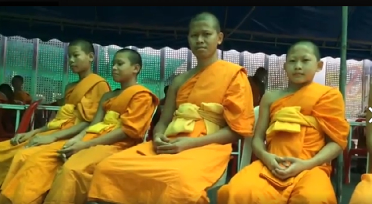 ถึงกับต้องเอาเณรมาอ้าง!! ธรรมกายดึงดราม่า?? อ้างพระเณรไปสอบไม่ได้ จี้รัฐบาลยกเลิกม.44..โยงอีกจะทำร้าย พระพุทธศาสนา ไปถึงไหน!!! (ชมคลิป)