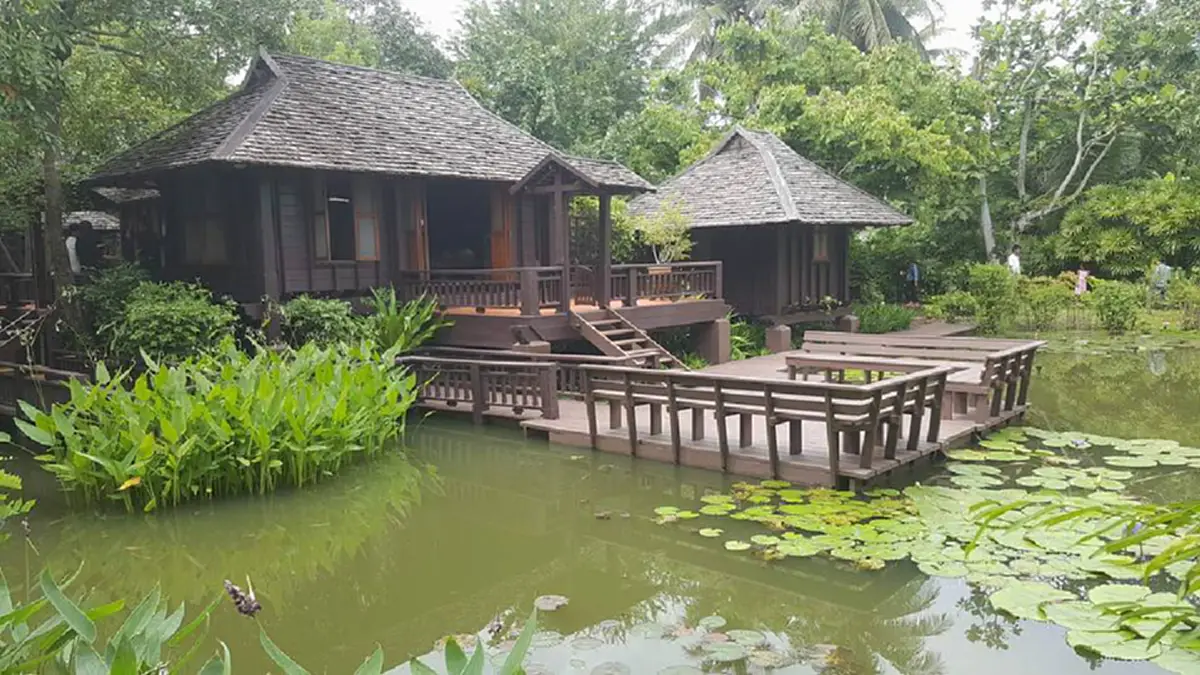 ***เพิ่งเคยเห็นครั้งแรก !!! เปิดบ้านดารารุ่นใหญ่ "ป้าจิ๊ อัจฉราพรรณ" บอกเลยว่าหลังใหญ่โต ร่มรื่นน่าอยู่สุดๆ ถ้าได้เห็นภายในแล้วโคตรอึ้ง !?