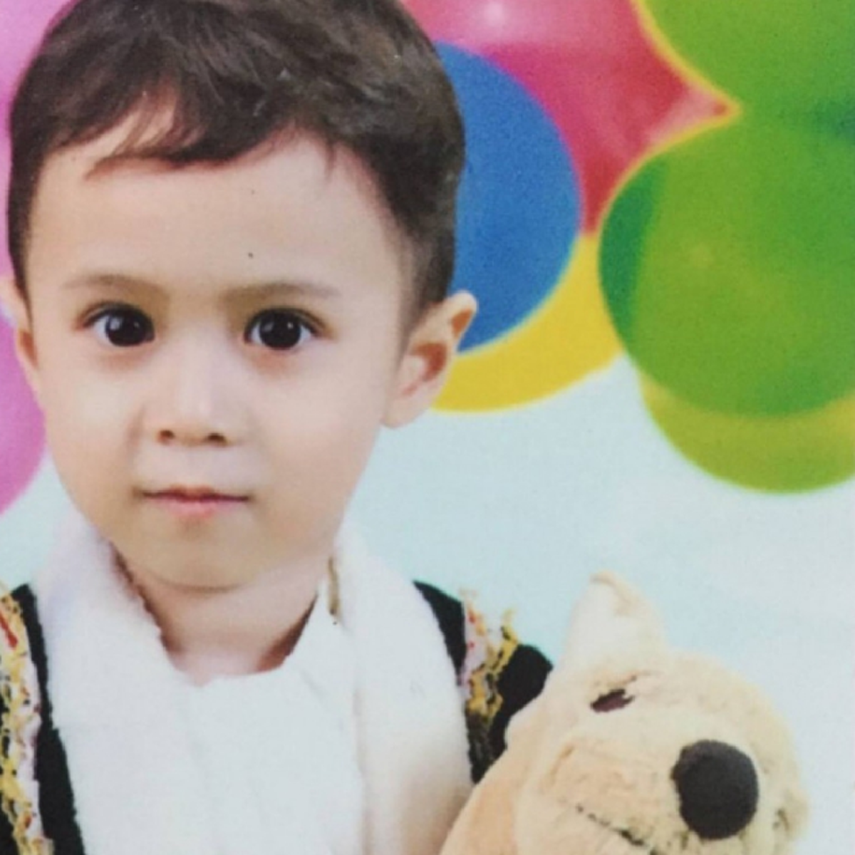 หล่อหนักมาก!!! "น้องเจย์เดน" ลูกชาย  "จีจ้า ญาณิณ" ราชินีนักบู๊! ยิ่งโตยิ่งมีแววหล่อแบบซุปตาร์ งานนี้สาวๆเตรียมสมัครเป็นสะใภ้เพียบ!! (มีภาพ)