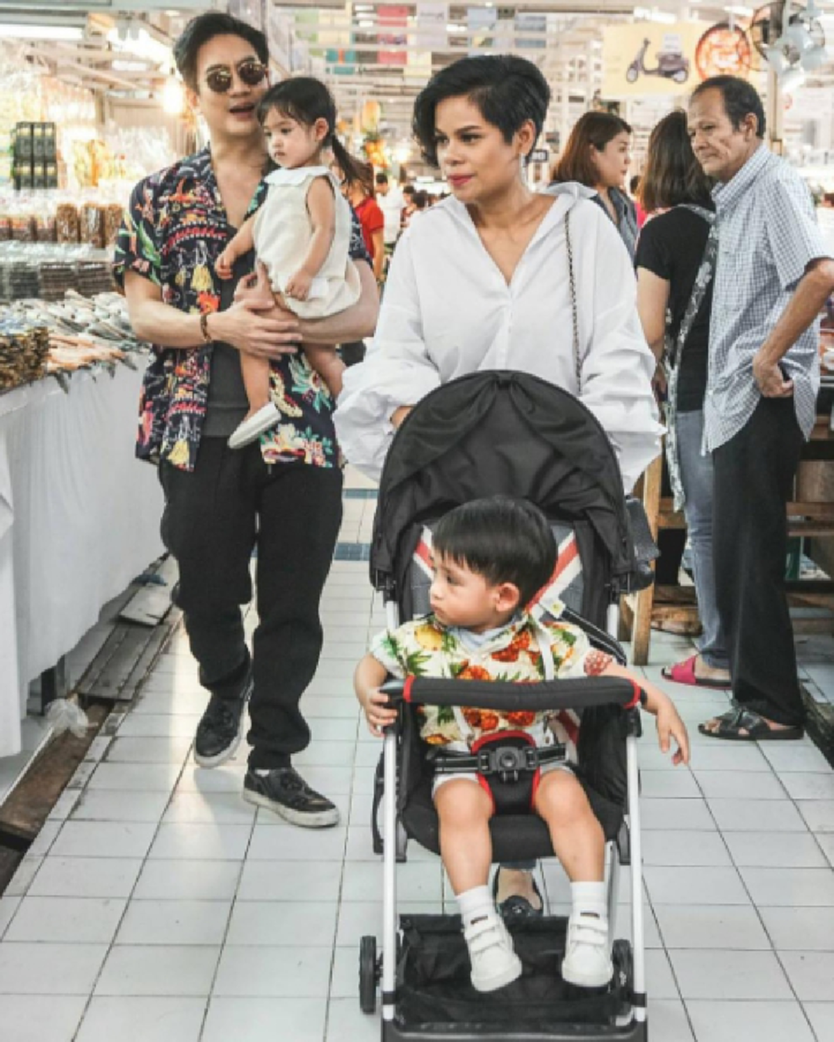 เพื่อเธอทำได้ทุกอย่าง!! "หมอโอ๊ค" เตรียมสร้างบ้านใหม่  ทำครั้งนี้ไม่ใช่เพื่อใคร ก็เพื่อสองคนนี้