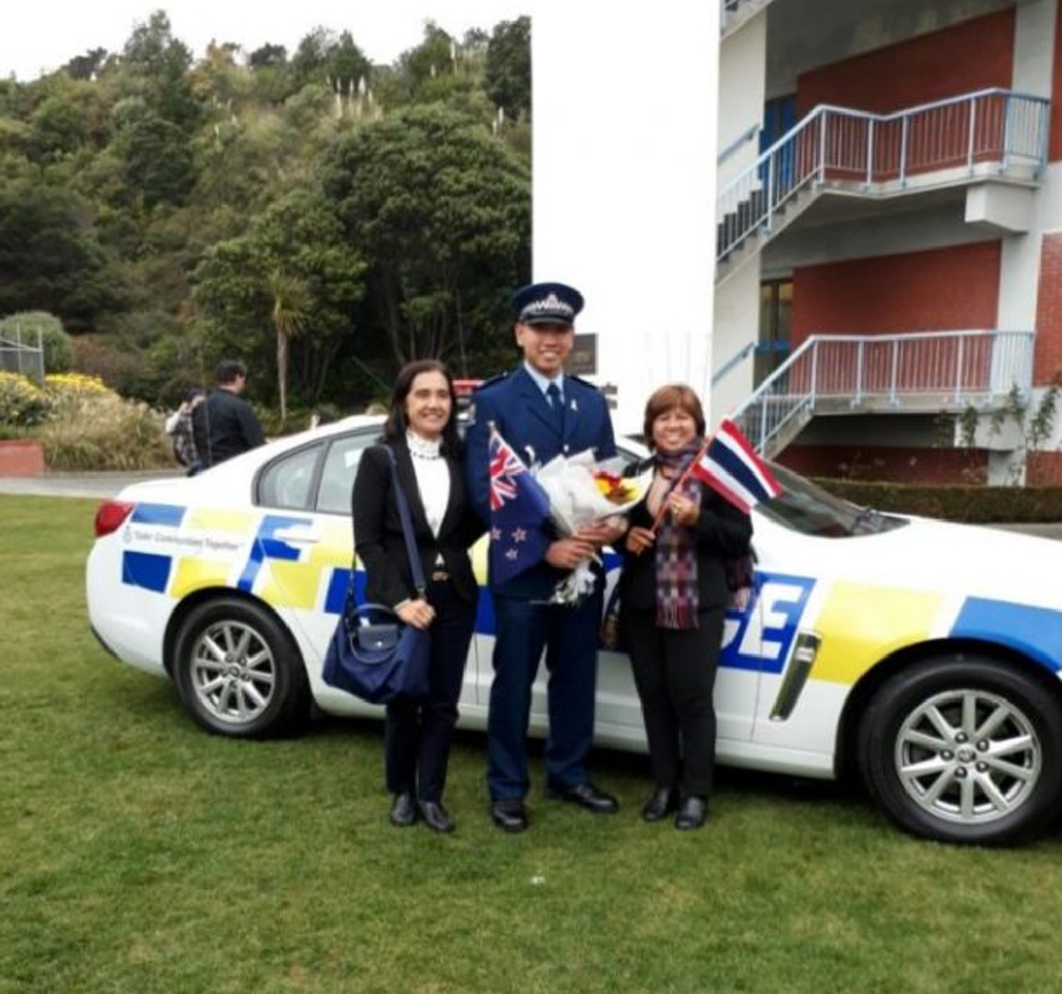 ประวัติศาสตร์ชาติไทย!!! หนุ่มเกาะสมุย สอบบรรจุเป็นนายตำรวจนิวซีแลนด์คนแรกของประเทศ เผยแรงผลักดันที่นำสู่จุดนี้ได้