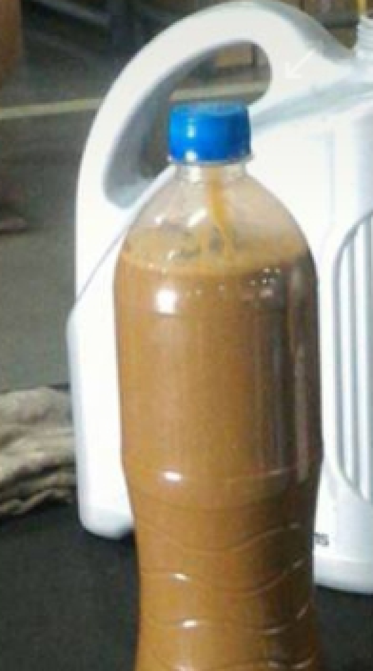 จุกอกพูดไม่ออก!! อัพเดทล่าสุดๆหนุ่มซื้อรถป้ายแดงแถมสนิมได้คำตอบจากค่ายรถแล้ว ยันไม่เปลี่ยนคันใหม่วิธีการแก้ไขคือ "เสียจุดไหนก็ซ่อมจุดนั้น" ?