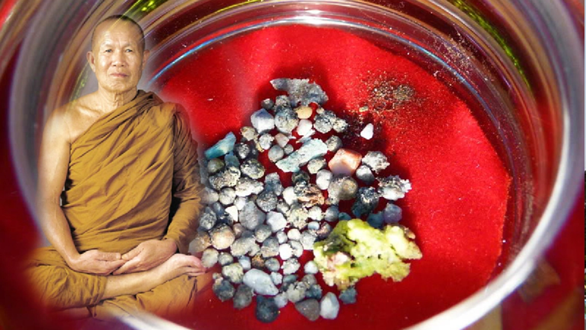 พระอาจารย์ทูล! เล่าถึงอดีตชาติสมัยเกิดเป็นรุกขเทวดา และบอกว่าทำไม เทวดาชั้นต่ำมีโอกาสสร้างบารมีมากกว่าเทวดาฃั้นสูงให้หลวงปู่ขาวฟัง 