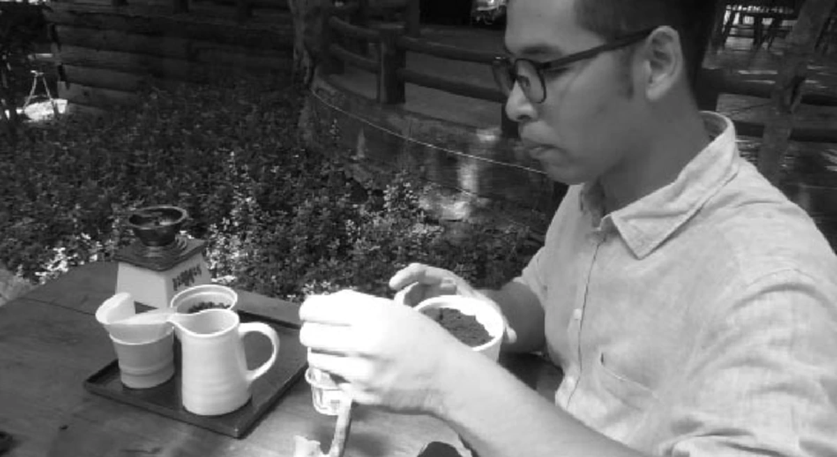 ไอเดียสุดเจ๋ง คนรักกาแฟ ต้องร้องว้าว ว้าว  สร้างรายได้เฉียดแสนต่อเดือน มีคลิป