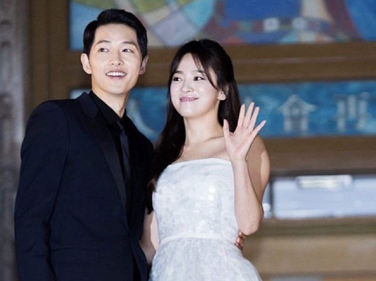 ศัลยกรรมไม่เคยแตะ !! "ดาราสาวคนเดียว" เผยไม่เคยผ่าน "มีดหมอ"มาก่อน แฟนคลับถึงกับอึ้ง คนอะไรสวยตั้งแต่เกิด !! (ชมภาพ)