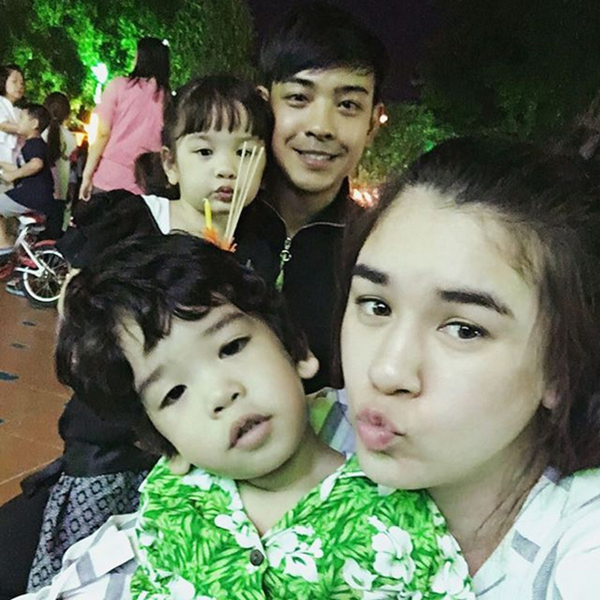 กลั้นน้ำตาไว้ไม่อยู่ !! "ดาราชายชื่อดัง"เผยชีวิตเคยตกอับ ลำบากถึงขั้นเติมน้ำมัน 20บาท เพื่อให้ขับรถถึงบ้าน ขอข้าว"พี่ติ๊ก ชีโร่"กินประทังชีว