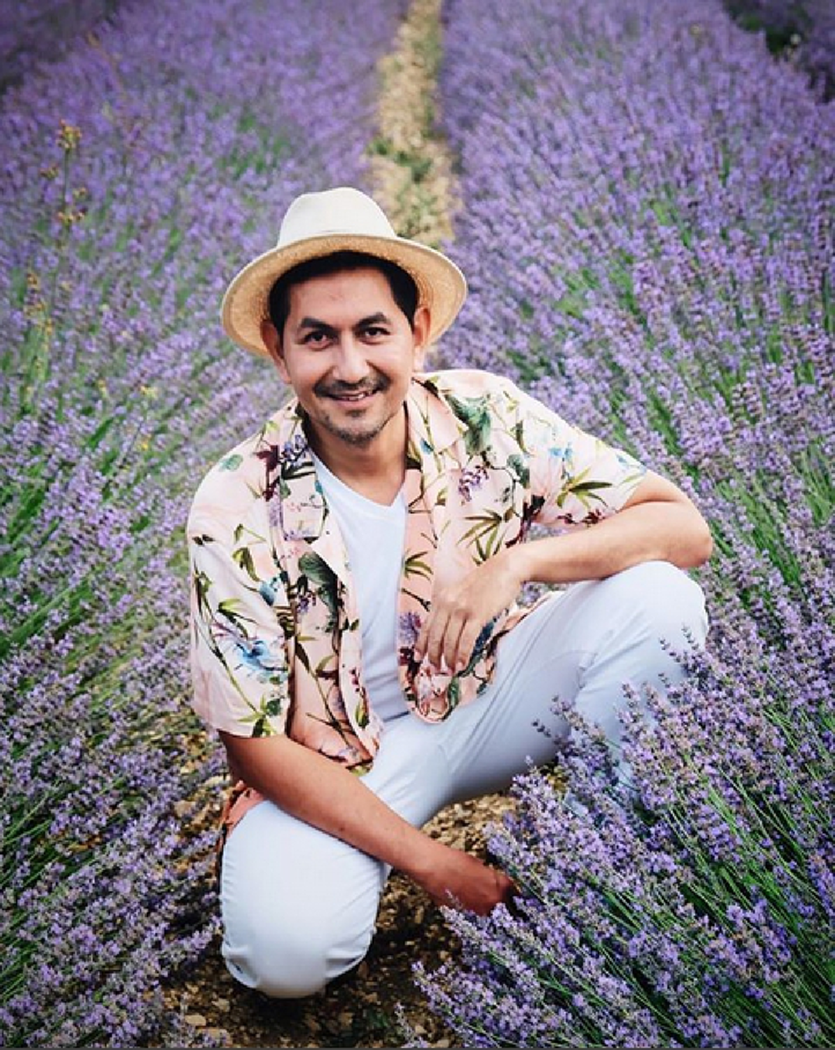 "ดุ๊ก ภาณุเดช" "พระเอกดาวร้าย" วัย 51 ปี กับไลฟ์สไตล์ในแต่ละวัน! ใช้ชีวิตแบบนี้สิถึงจะมีความสุข..ใครเห็นก็ต้องอิจฉา !! (ชมภาพ)