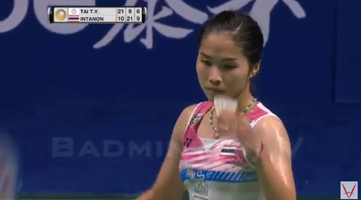 ดุเดือด!! "น้องเมย์"  โค่นมือ 1 โลก ลิ่วทะลุเข้าสู่รอบรองชนะเลิศ ศึกขนไก่ Tahoe China Open  พบมือวางอันดับ 5 ของรายการ (คลิป)