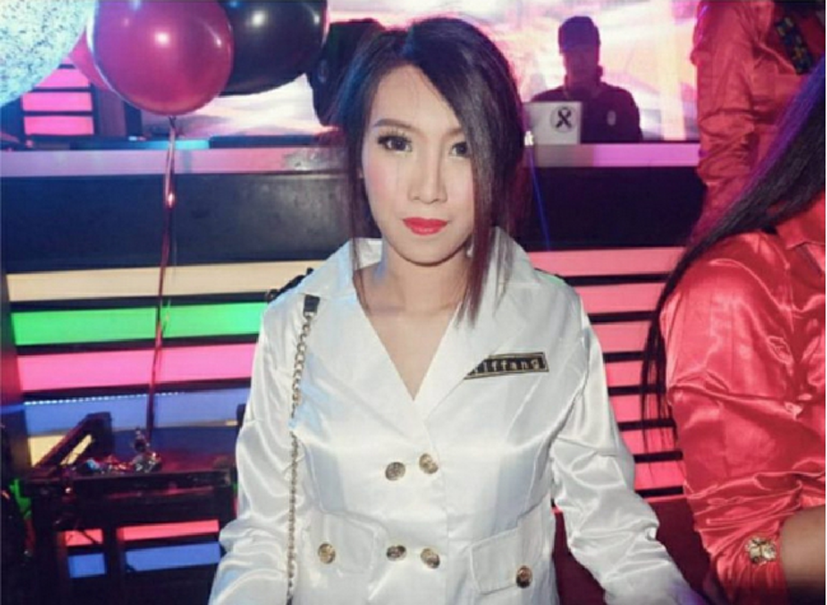 ตะลึงตาค้าง !! เปิดภาพล่าสุด "เบญ" คู่กรณี "นาฟ" หลาน "แพท ณปภา" น้อยคนจะเคยเห็น! เปลี่ยนไปมาก...สวยจนต้องเหลียวมอง !! (ชมภาพ)