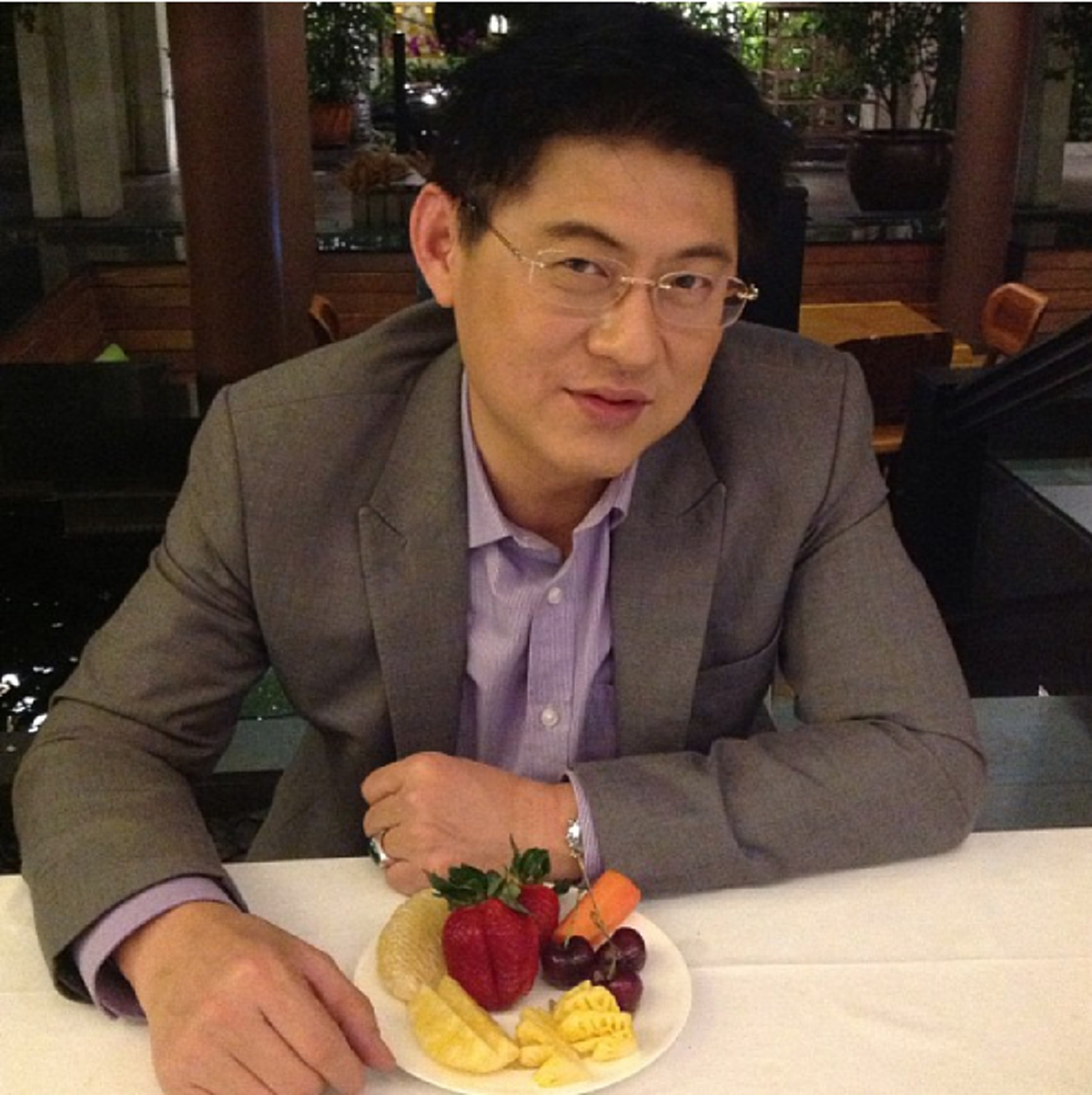 เปิดภาพชีวิตล่าสุด !! "สรยุทธ" หลังออกจากเรือนจำ! เปลี่ยนไปมาก...หมดคราบ! "ผู้ประกาศข่าว" !! (ชมภาพ)