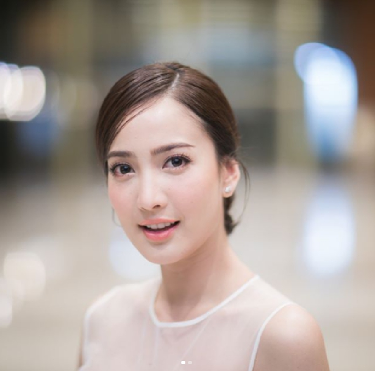 เป็นเกียรติอย่างสูง "พระเจ้าหลานเธอพระองค์เจ้าสิริวัณณวรีนารีรัตน์" ประทาน ส.ค.ส. ปี 2561 แก่นางเอกสาว "แต้ว ณฐพร"