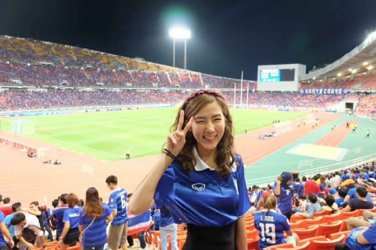 **แค่เข้าใจสัจธรรมชีวิต !!! หญิงสาวสายสตรอง โพสต์เล่าประสบการณ์ หลังเข้าร่วมงานแต่ง "อดีตคนรัก" อ่านแล้วแทบหลั่งน้ำตา !?