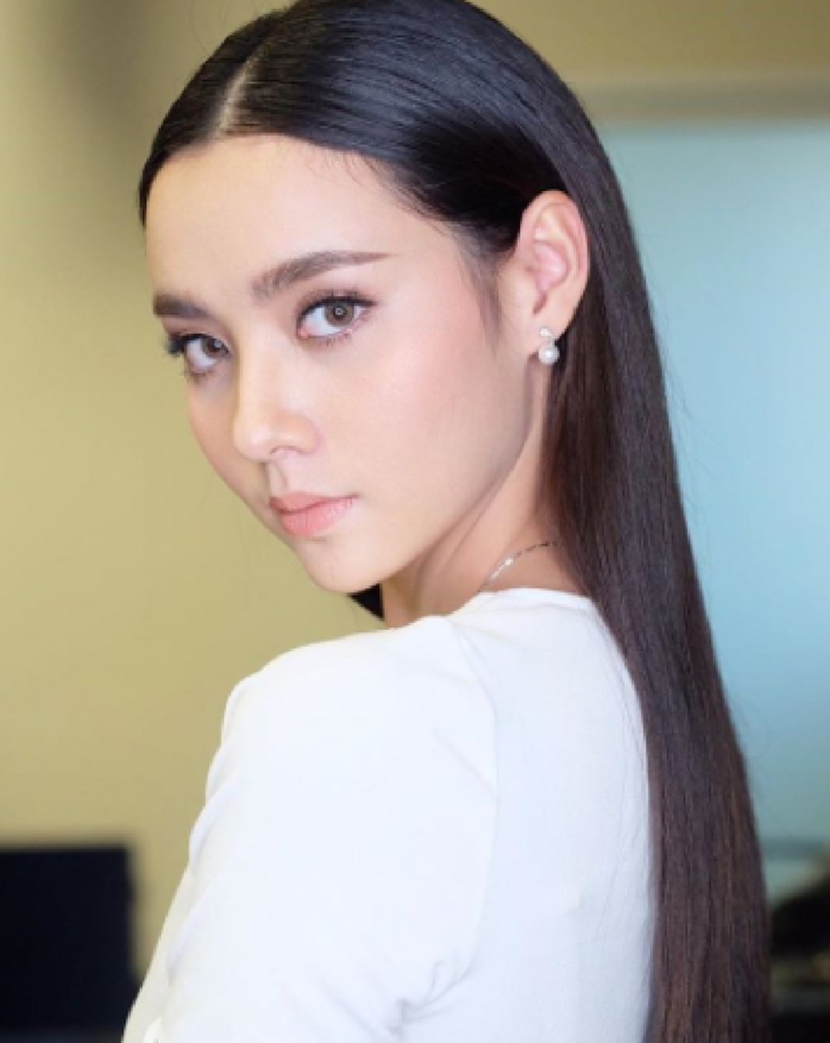 ใช่คนนี้หรือเปล่า!! นางเอกแถวหน้าช่อง7 "มุกดา นรินทร์รักษ์" ที่จะมาแทนที่ "ใหม่ ดาวิกา" ??