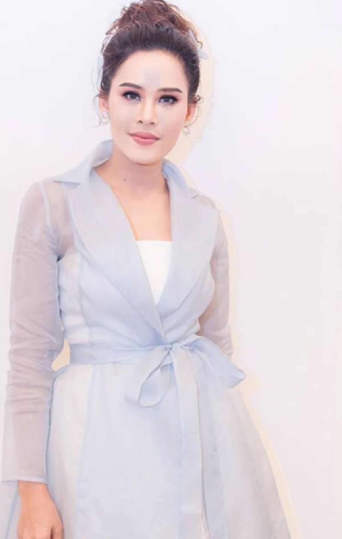 *ไม่ลืมกำพืด!!! ขยี้ตาแรง! ส่องบ้านต่างจังหวัด "หนูเล็ก ก่อนบ่าย" สไตล์บ้านนอกคอกนา ไม่หรูหราแต่ว่าอุ่นใจ!!! (คลิป)