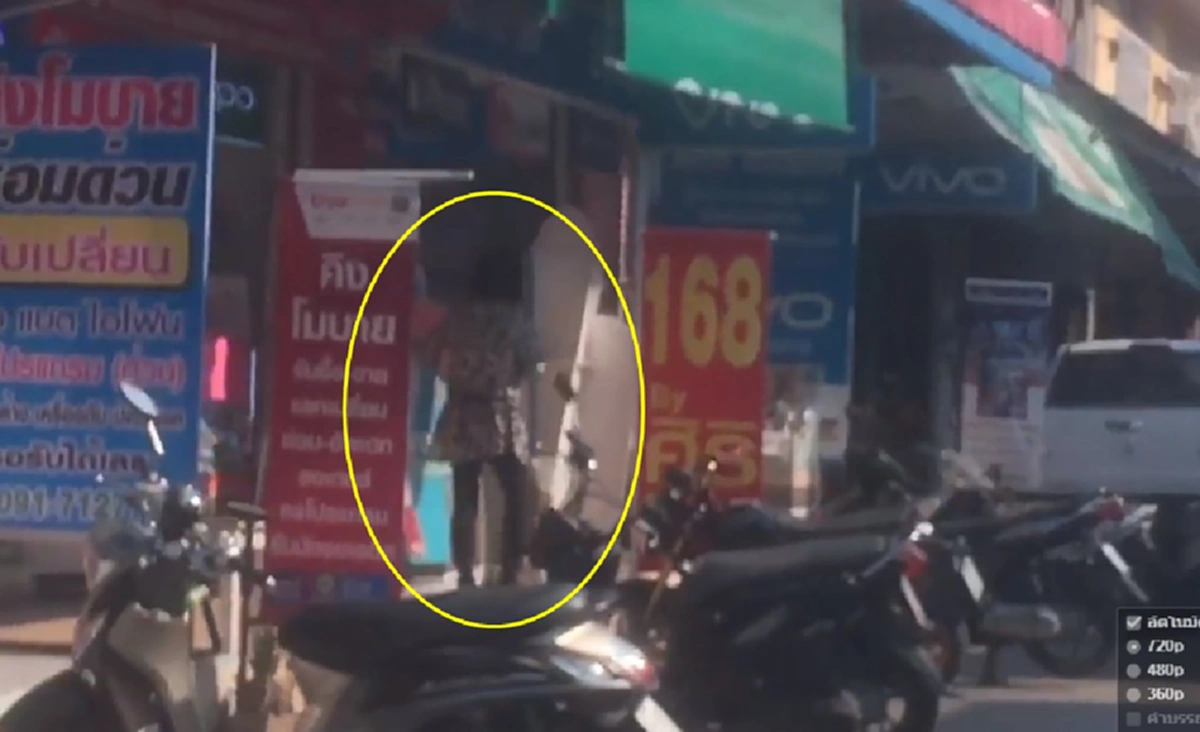 รวบยกแก๊งค์! ตำรวจเข้าจับมารศาสนาหลังเดินเรี่ยไร่เงิน อ้างว่ามาจากวัดเขาล้าน หลวงพ่อแจ้งความไว้ ยืนยัน! ไม่เคยให้ใครไปเดินเรี่ยไรเงิน (คลิป)