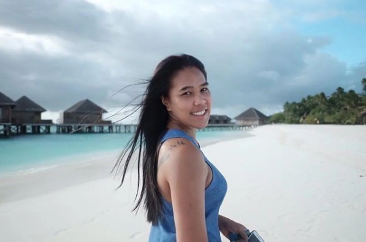 ตีลังกาตะลึงรอบบ้าน !!! "อรอุมา" มือตบสาวทีมชาติไทย โพสต์ภาพคู่หนุ่มปริศนา จนทั้งวงการกีฬาอิจฉาเธอ ?!