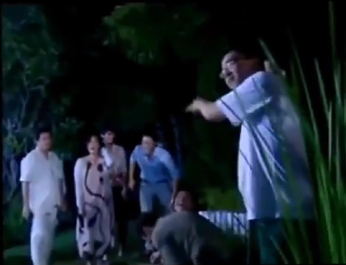 *ขมขึ้นคอ!!! เมื่อ "พระเอกดังระดับท็อป" เข้าฉากดราม่า แต่กับผายลมกลางกองถ่าย! ทำเอาหลุดขำจนท้องแข็ง!!! (ชมคลิป)